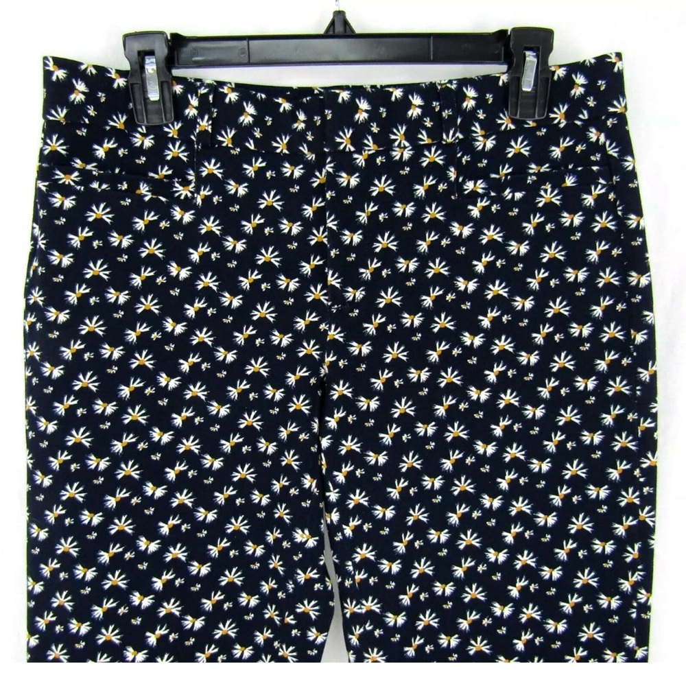 Banana Republic Sloan pants size 6 daisy 🌼 print